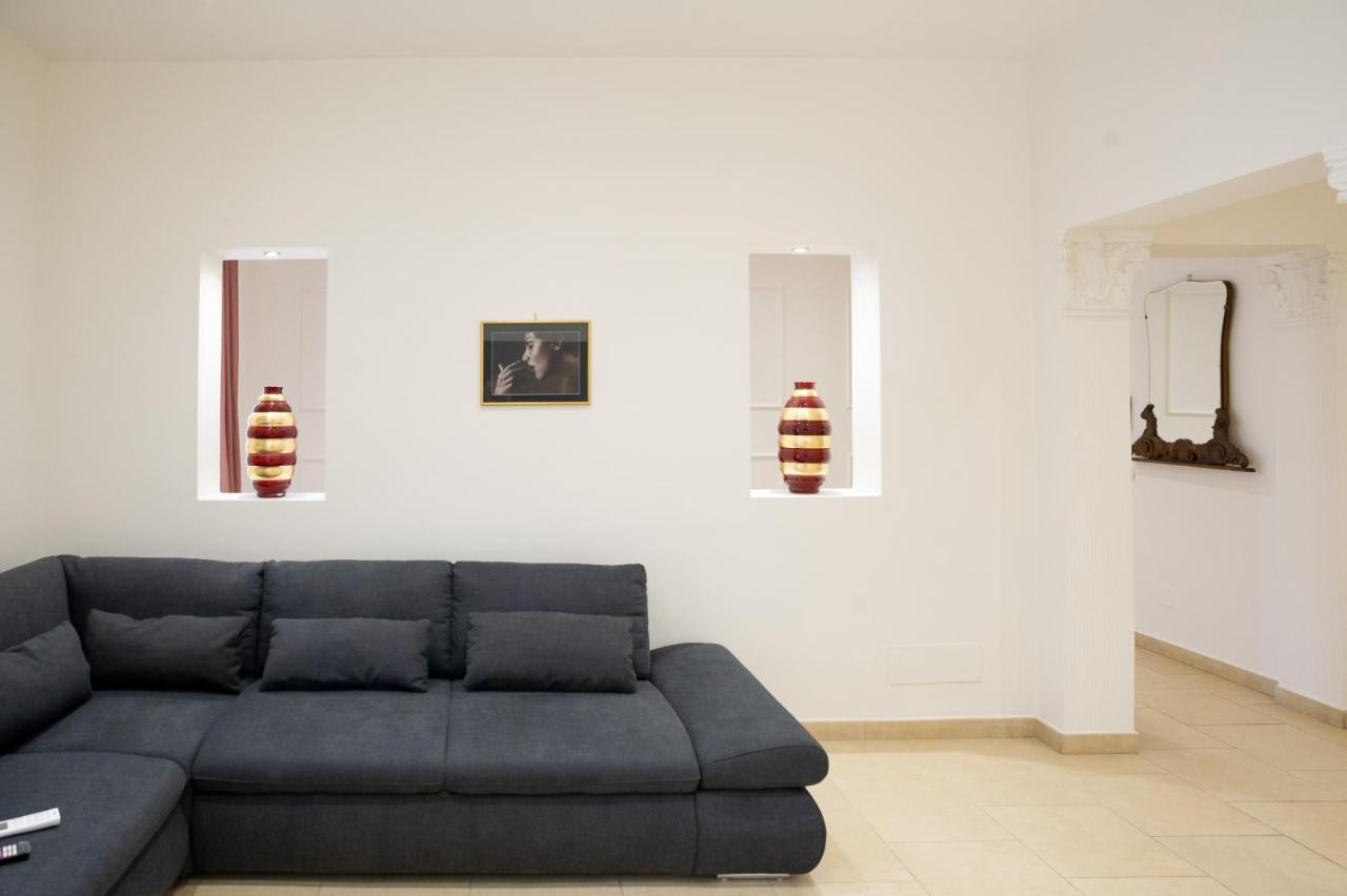 Internotre Luxury Apartment Bari Ngoại thất bức ảnh