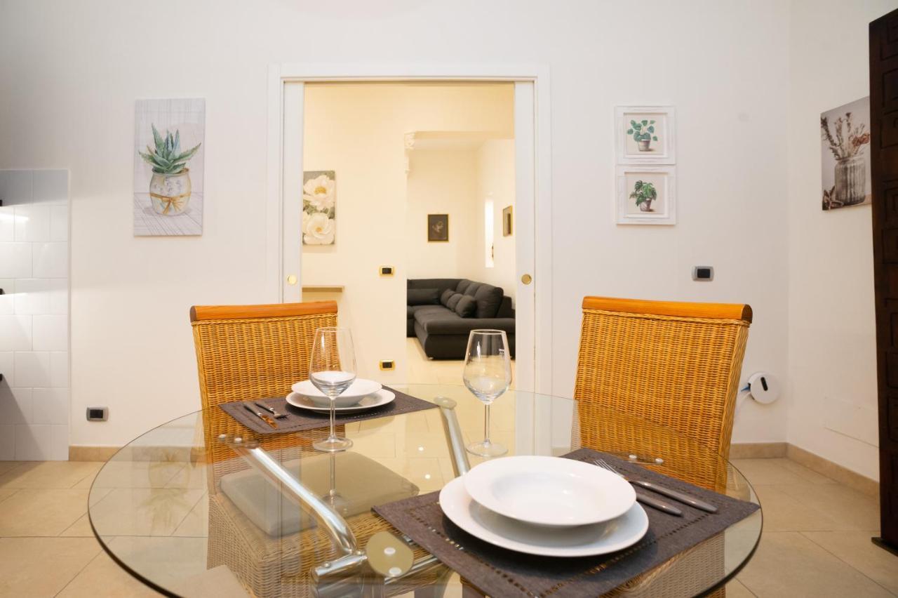 Internotre Luxury Apartment Bari Ngoại thất bức ảnh